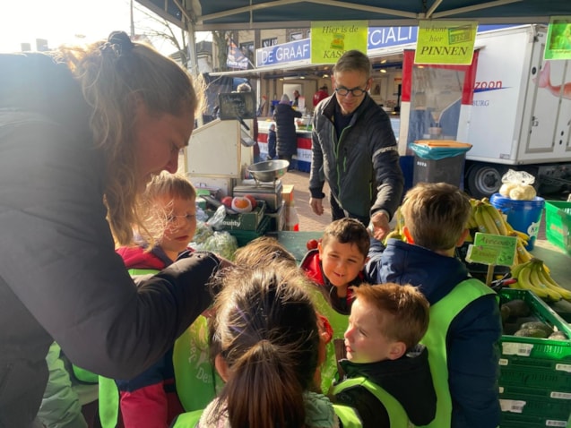 b57aa2f6-9566-4001-8a5d-c967c102babf