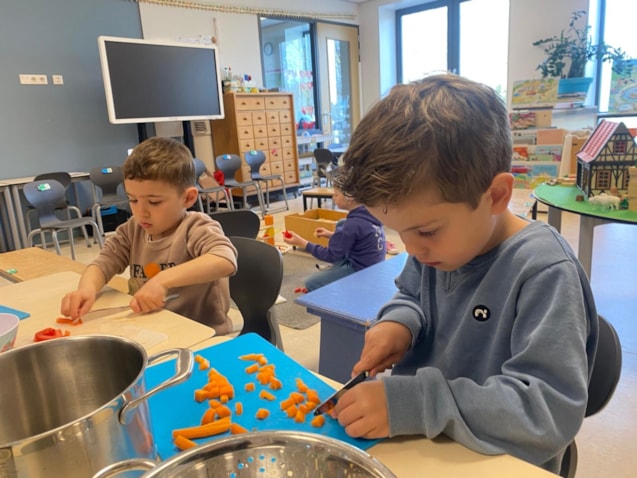 6b4fe280-63d1-456b-9a00-27626729f11a